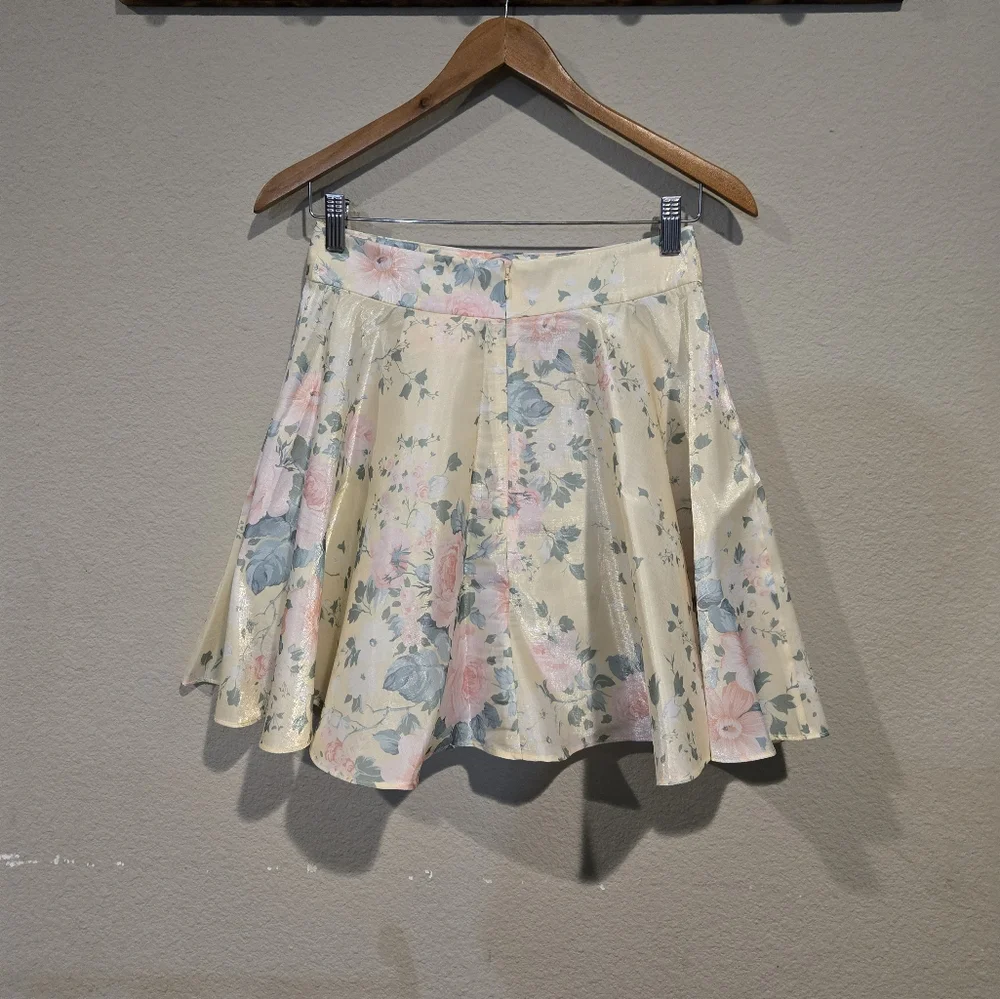 Selkie Paper Doll Floral Skirt - Picture 5 of 9